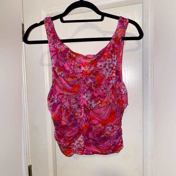 Free People mesh cropped top with retro pattern. - Picture 2 of 4